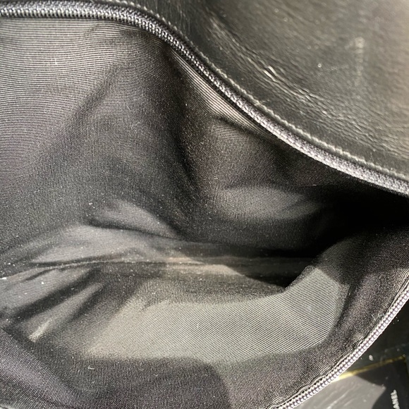 **SOLD** Chanel Matelasse Black Caviar Boston Bag - Picture 12 of 15